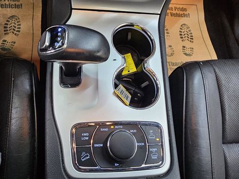 Used 2014 Jeep Grand Cherokee Summit image 34