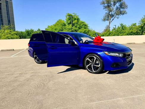 Used 2021 Honda Accord Sport image 25