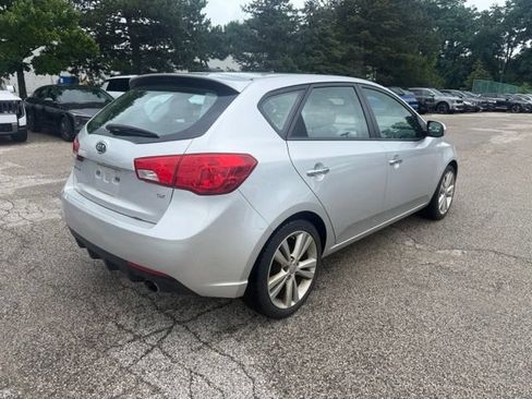 Used 2013 Kia Forte SX w/ Tech Pkg FWD image 3