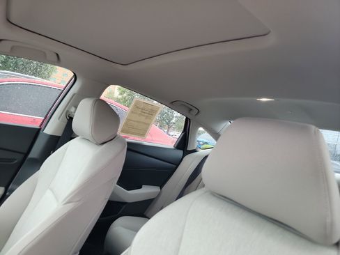 Used 2025 Honda Accord SE image 8