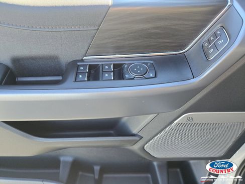 New 2025 Ford F150 Lightning Lariat image 9