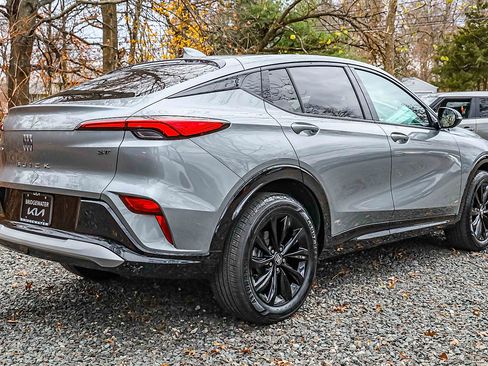 Used 2024 Buick Envista Sport Touring w/ Convenience I Package image 6