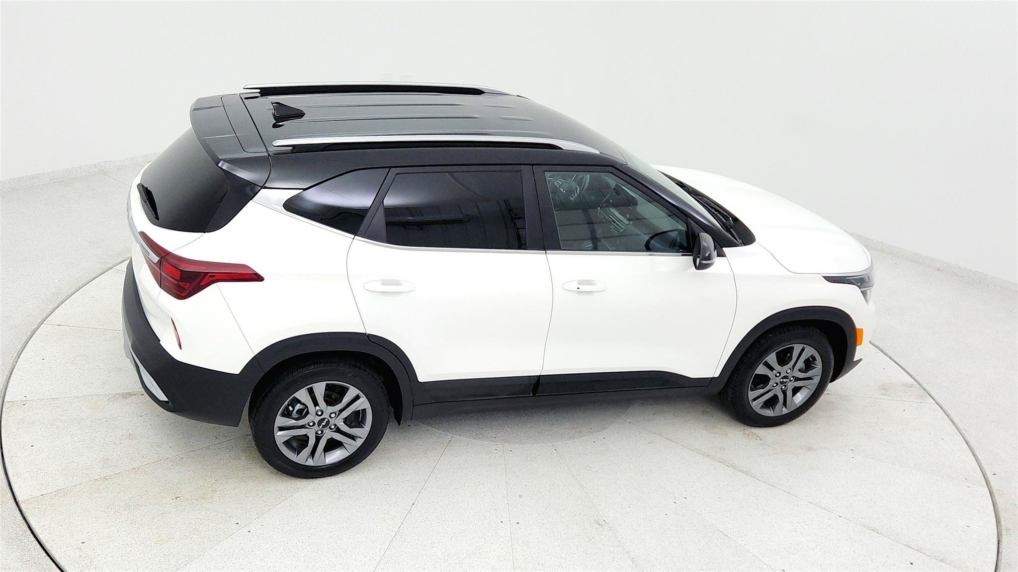 Used 2023 Kia Seltos S FWD image 37