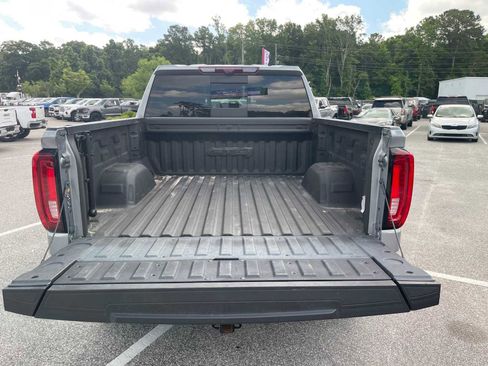 Used 2024 GMC Sierra 1500 AT4 w/ Technology Package AWD/4WD image 22