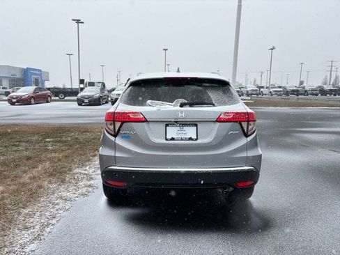 Used 2022 Honda HR-V EX image 4
