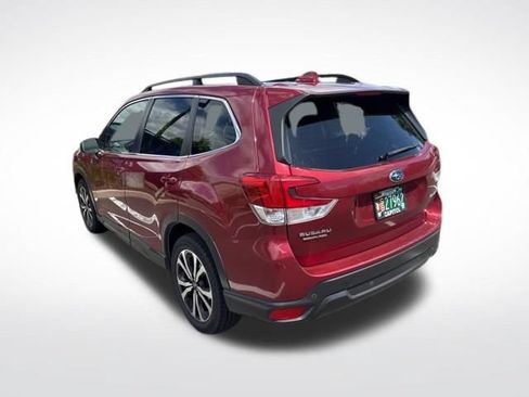 Used 2020 Subaru Forester Limited AWD/4WD image 8