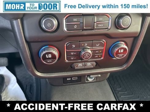 Used 2021 Chevrolet Suburban LS AWD/4WD image 24