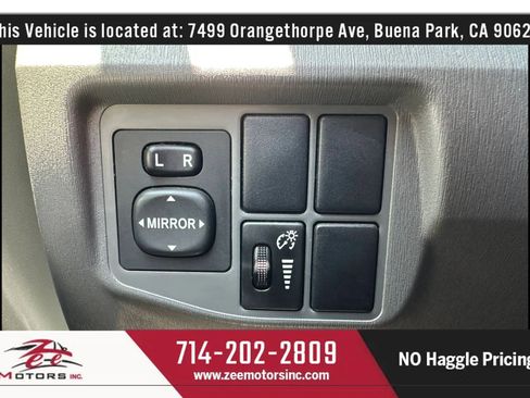 Used 2011 Toyota Prius Three FWD image 31