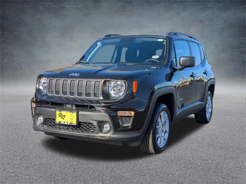 Certified 2023 Jeep Renegade Latitude w/ Premium Group image 8