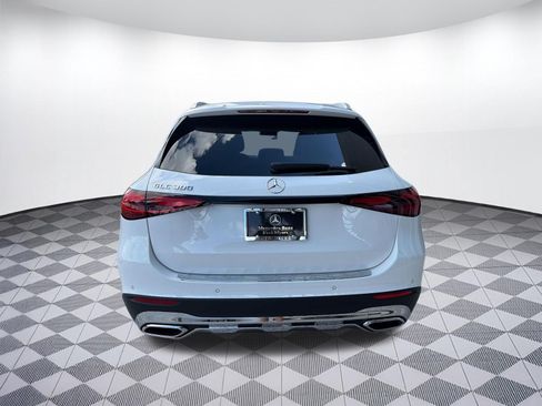 Used 2026 Mercedes-Benz GLC 300 image 10