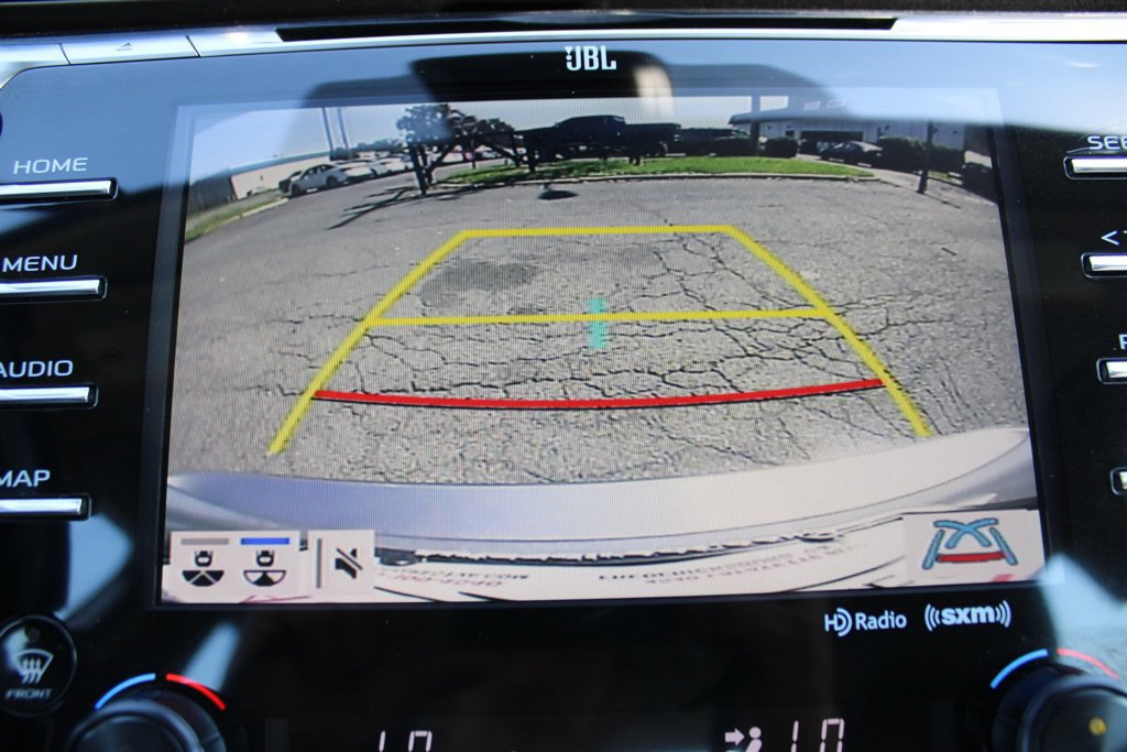 Used 2019 Toyota Camry XLE w/ Navigation Package FWD image 22