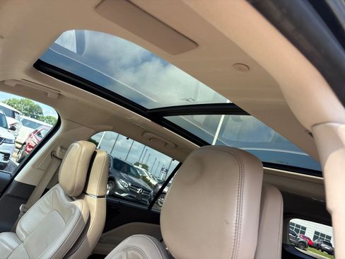 Certified 2022 Lincoln Aviator Reserve w/ Equipment Group 201A AWD/4WD image 25