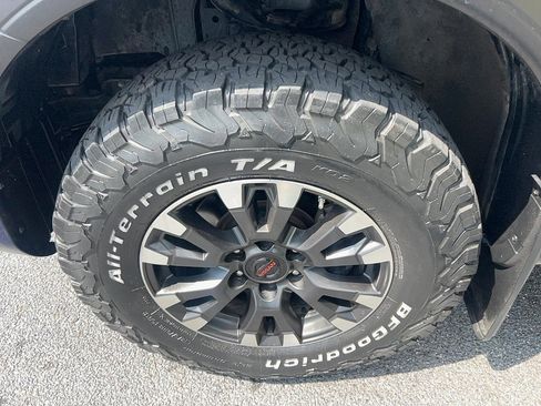 Used 2021 Nissan Titan PRO-4X w/ Pro-4x Utility Package AWD/4WD image 9