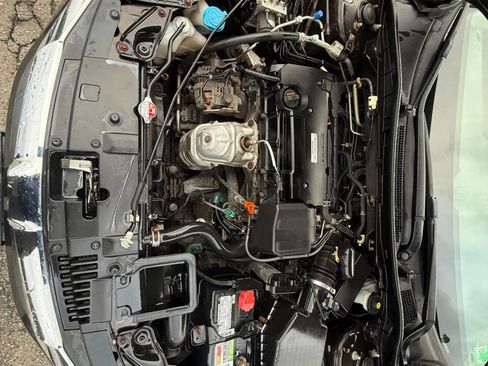 Used 2017 Honda Accord LX image 15