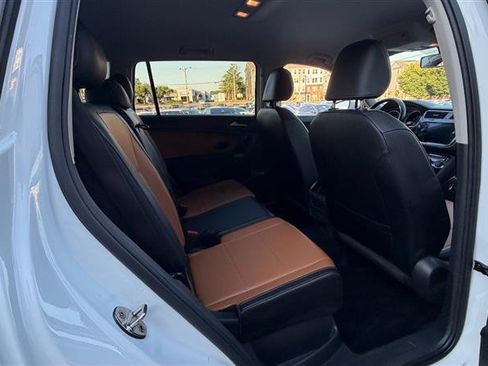 Used 2019 Volkswagen Tiguan SE AWD/4WD image 8
