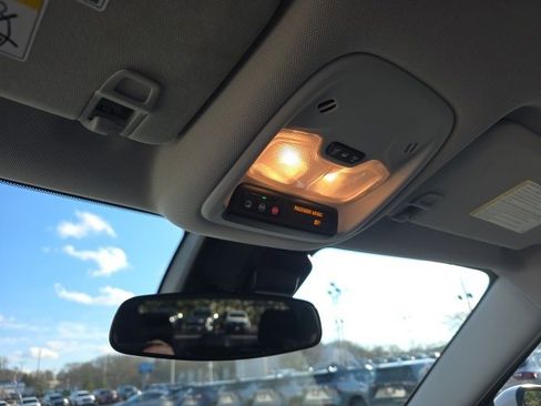 Used 2025 Chevrolet TrailBlazer LT image 20