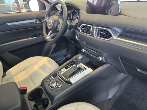 New 2025 MAZDA CX-5 AWD 2.5 S w/ Preferred Package image 6