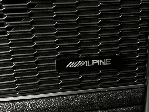 Used 2024 Jeep Grand Cherokee Limited 4xe image 19