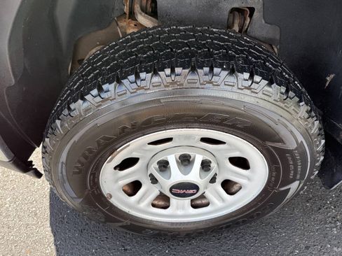 Used 2013 GMC Sierra 3500 W/T w/ Snow Plow Prep Package AWD/4WD image 9