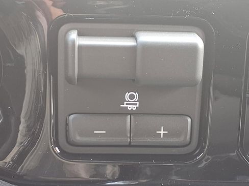 New 2026 Chevrolet Silverado 3500 LT w/ Safety Package image 7