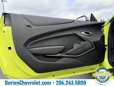 Used 2021 Chevrolet Camaro SS image 11