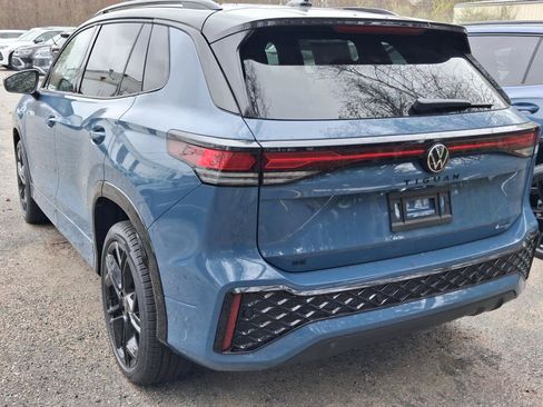 New 2026 Volkswagen Tiguan SE R-Line AWD/4WD image 8