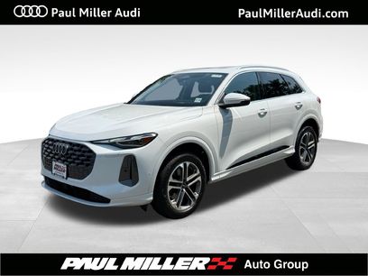 Certified 2025 Audi Q5 Premium w/ Convenience Package