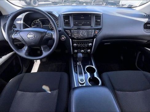 Used 2020 Nissan Pathfinder S AWD/4WD image 15