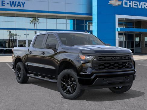 New 2026 Chevrolet Silverado 1500 Custom w/ Turbomax Blackout Package RWD image 7