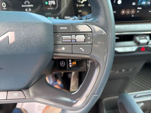 Used 2024 Kia EV9 GT-Line AWD/4WD image 26