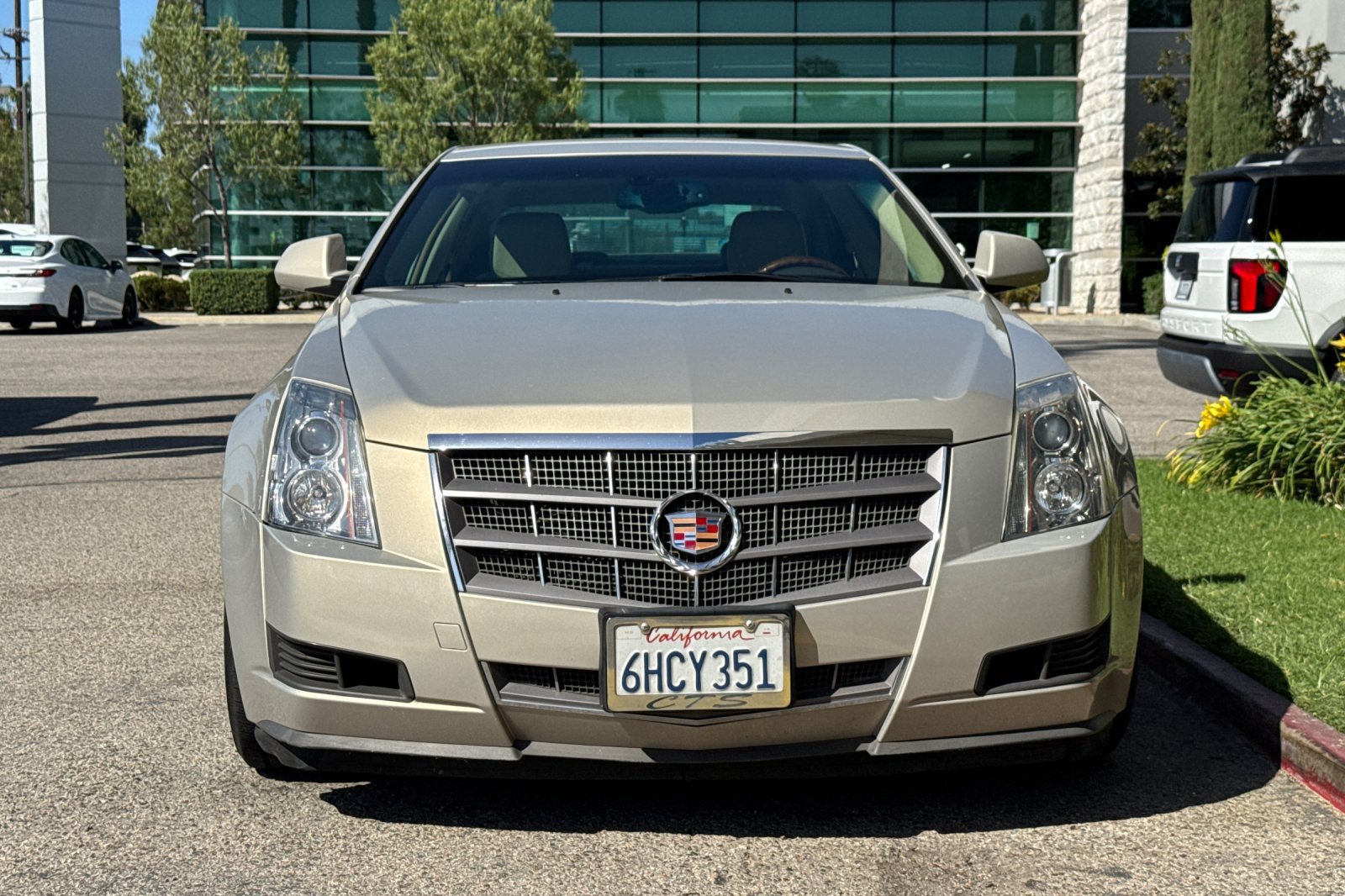 Used 2009 Cadillac CTS 3.6 w/ Wood Trim Package RWD image 3