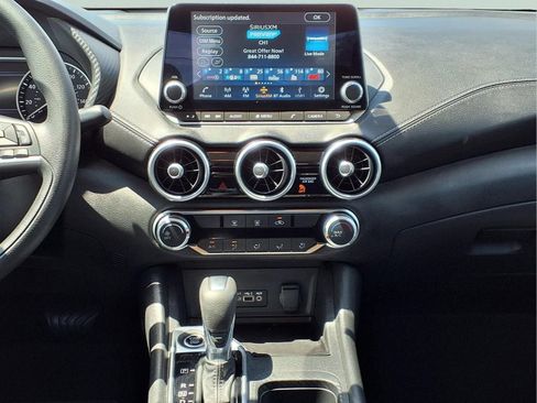 Used 2024 Nissan Sentra SV FWD image 15