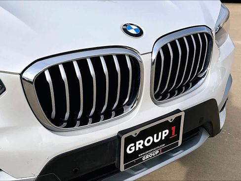 Used 2019 BMW X3 sDrive30i w/ Driving Assistance Package image 29