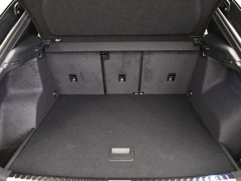 Used 2025 Audi Q3 2.0T Premium Plus w/ Premium Plus Package image 57