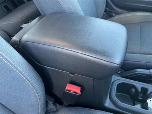 Used 2024 Jeep Gladiator Sport image 31