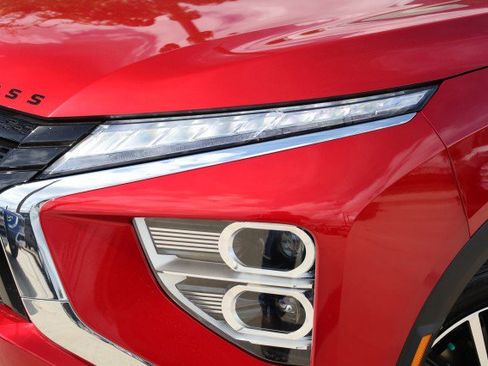 New 2026 Mitsubishi Eclipse Cross SEL image 2