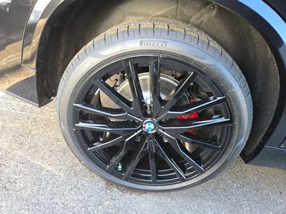 New 2026 BMW X5 xDrive40i w/ M Sport Package