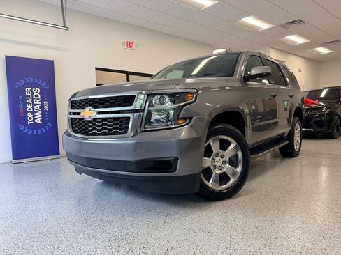 Used 2020 Chevrolet Tahoe LT RWD image 2