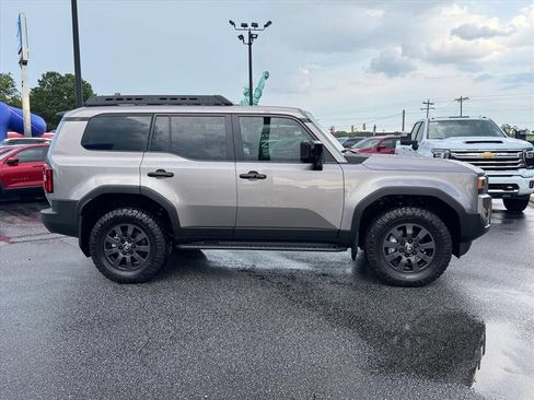 Used 2026 Toyota Land Cruiser w/ Premium Package AWD/4WD image 2