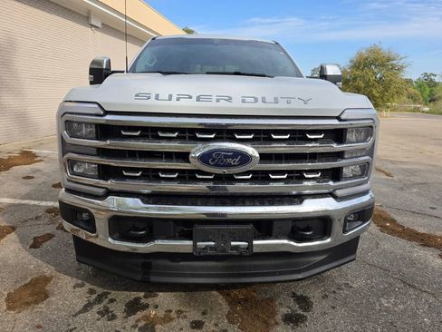 Used 2024 Ford F250 Lariat image 16