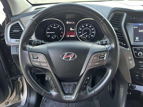 Used 2017 Hyundai Santa Fe Sport image 13