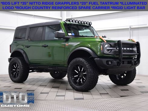 Used 2025 Ford Bronco Badlands AWD/4WD image 1