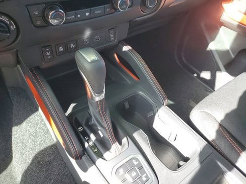 New 2026 Nissan Frontier PRO-4X w/ Pro-4x Convenience Package image 11