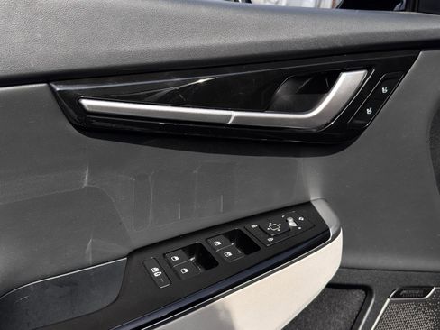 Used 2023 Kia EV6 GT-Line w/ GT-Line Suede Seat Package image 13