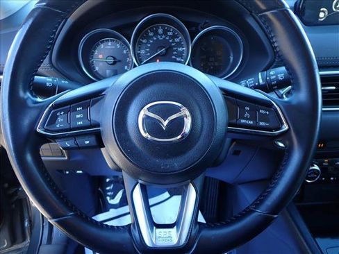 Used 2017 MAZDA CX-5 Touring image 12