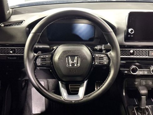 Used 2025 Honda Civic Sport image 13