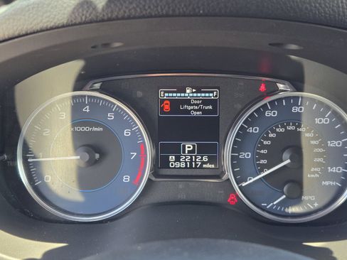 Used 2015 Subaru Crosstrek 2.0i Limited w/ Popular Package #2 AWD/4WD image 18