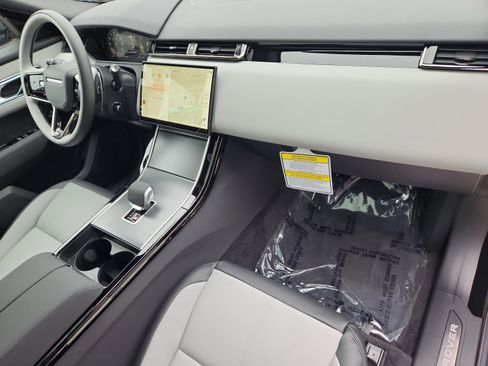 Certified 2026 Land Rover Range Rover Velar S image 27