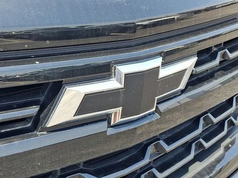 Used 2022 Chevrolet Silverado 1500 RST AWD/4WD image 9