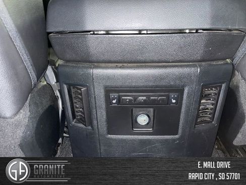 Used 2017 RAM 1500 Laramie w/ Convenience Group AWD/4WD image 26